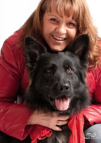 Boa mit Frauchen beim Fototermin. Boa mit Frauchen beim Fototermin.