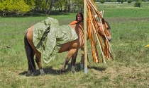 Kerstin Milewski mit ihrem Pferd Nina.